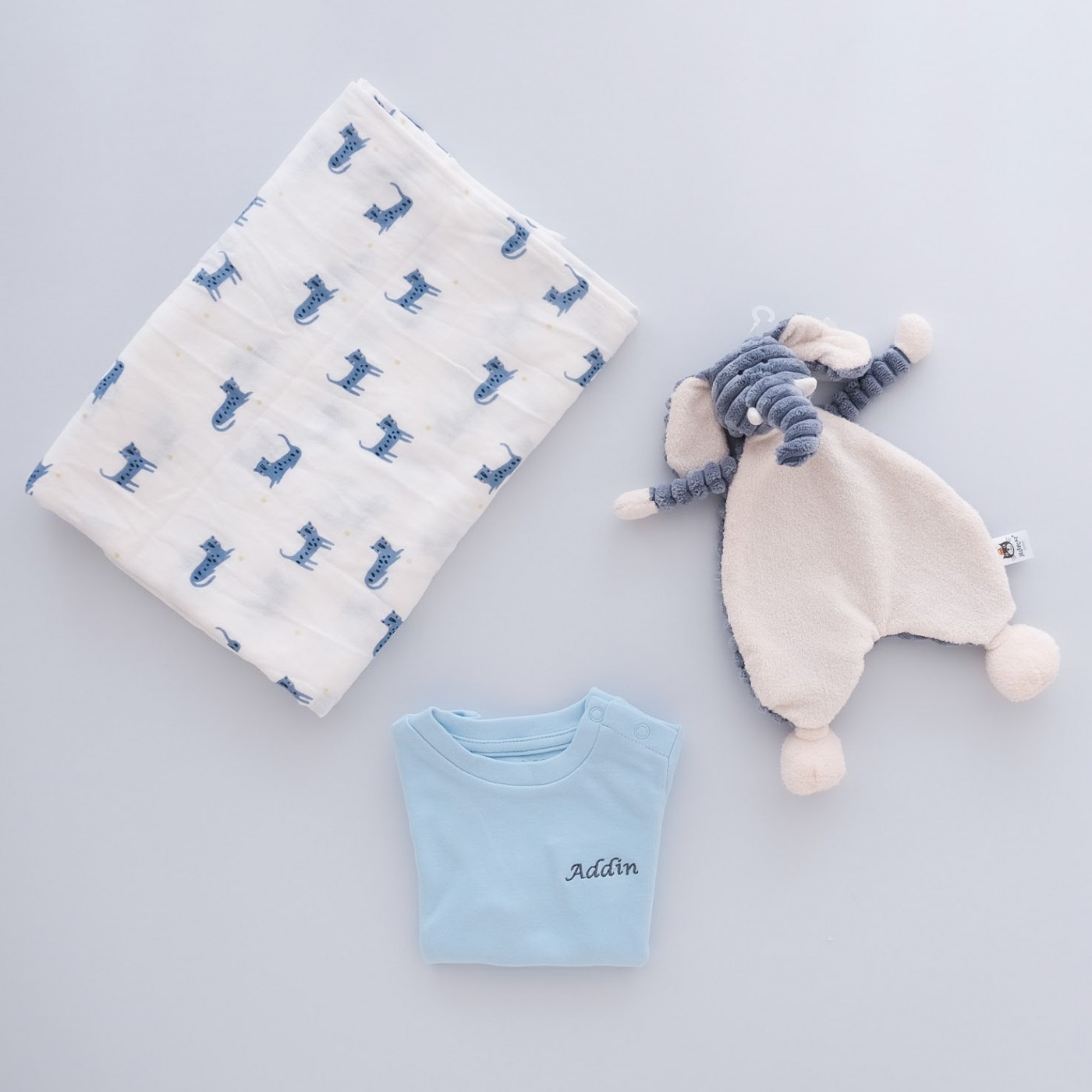 safari swaddle